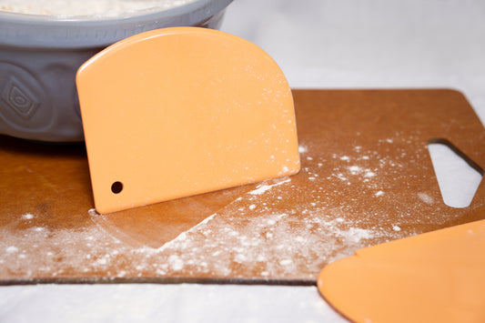 Flexible Dough Scraper – Non-Stick Baking Tool