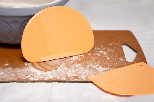 Flexible Dough Scraper – Non-Stick Baking Tool